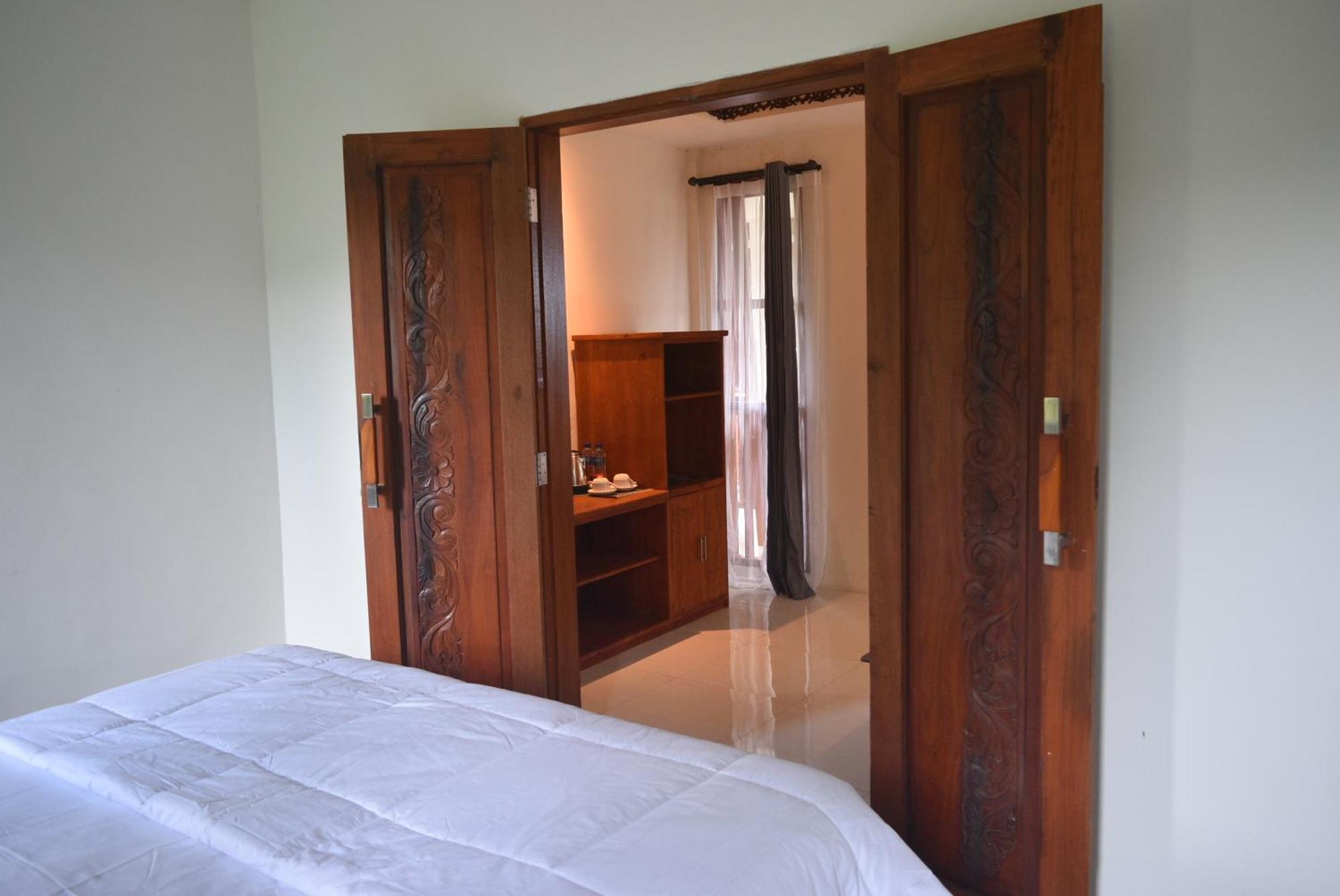 Ketut Joglo Guest House Nusa Dua  Bagian luar foto